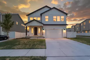 5197 N Folkstone Dr, Eagle Mountain, UT 84005 - Photo 2