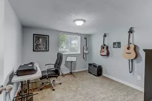1661 W 1950 S, Syracuse, UT 84075 - Photo 22