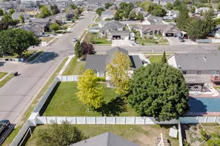 1661 W 1950 S, Syracuse, UT 84075 - Photo 34