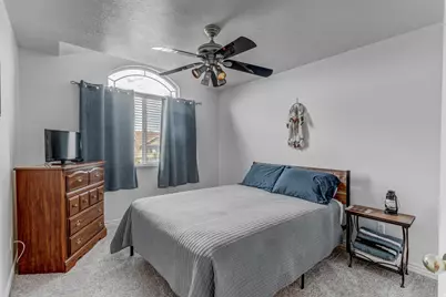 1661 W 1950 S, Syracuse, UT 84075 - Photo 16