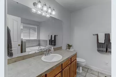1661 W 1950 S, Syracuse, UT 84075 - Photo 20