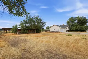5049 S 4300 W, Hooper, UT 84315 - Photo 22