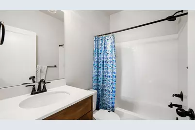 11436 S Lake Run Rd #326, South Jordan, UT 84009 - Photo 14