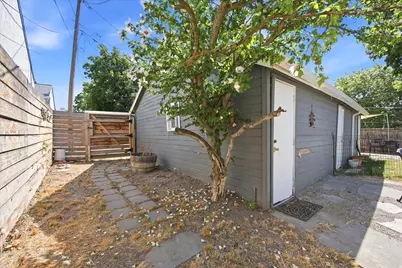 1240 E Parkway Ave, Salt Lake City, UT 84106 - Photo 32