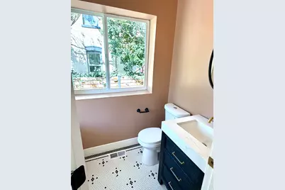 633 E 300 S, Salt Lake City, UT 84102 - Photo 10