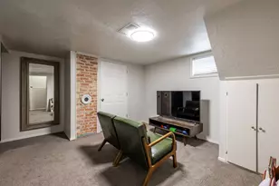 658 E Locust St, Sandy, UT 84070 - Photo 18
