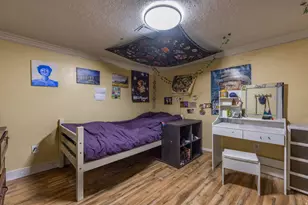 658 E Locust St, Sandy, UT 84070 - Photo 16