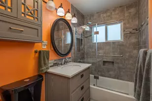 658 E Locust St, Sandy, UT 84070 - Photo 10