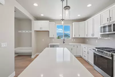 4246 W Bergen Ln, Lehi, UT 84048 - Photo 6