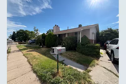 1146 S 1000 E, Clearfield, UT 84015 - Photo 2