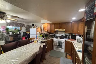 1146 S 1000 E, Clearfield, UT 84015 - Photo 22