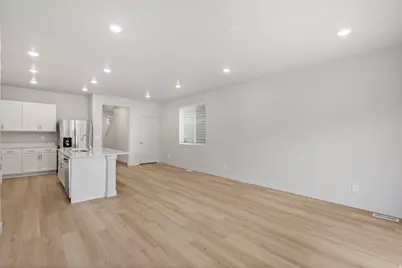 876 E Eden St #1686, Eagle Mountain, UT 84005 - Photo 10