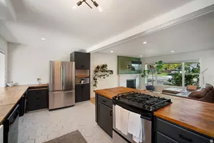83 E 1600 S, Bountiful, UT 84010 - Photo 8