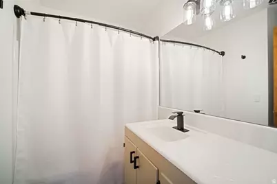 83 E 1600 S, Bountiful, UT 84010 - Photo 18