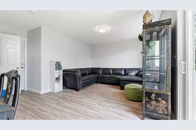 5416 S 4225 W, Roy, UT 84067 - Photo 10