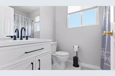 5416 S 4225 W, Roy, UT 84067 - Photo 14