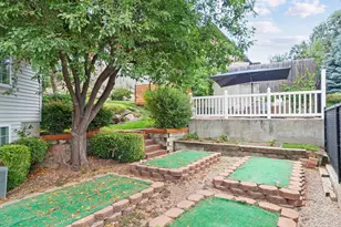 557 S Moss Hill Dr, Bountiful, UT 84010 - Photo 26