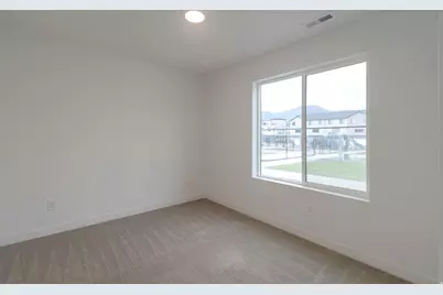 609 W 1860 N #99, Salem, UT 84653 - Photo 4