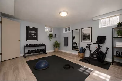 6871 S Springbrook Way E, Cottonwood Heights, UT 84121 - Photo 30
