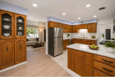 6871 S Springbrook Way E, Cottonwood Heights, UT 84121 - Photo 8
