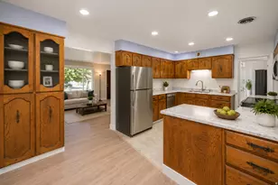 6871 S Springbrook Way E, Cottonwood Heights, UT 84121 - Photo 8