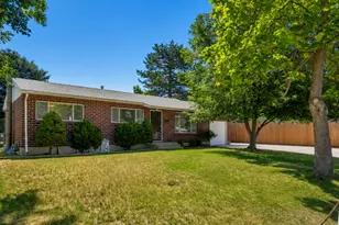 6871 S Springbrook Way E, Cottonwood Heights, UT 84121 - Photo 1