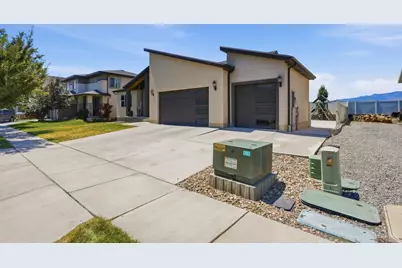 699 S Jubilee Dr, Saratoga Springs, UT 84045 - Photo 44