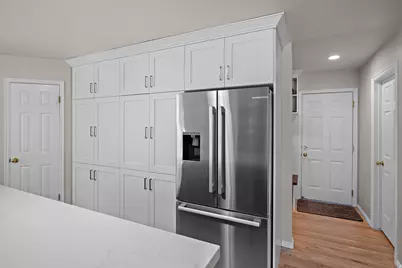 1597 E 11400 S, Sandy, UT 84092 - Photo 10