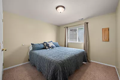 1597 E 11400 S, Sandy, UT 84092 - Photo 34