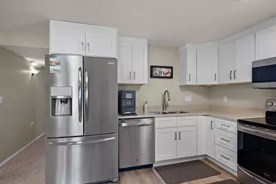 1597 E 11400 S, Sandy, UT 84092 - Photo 32