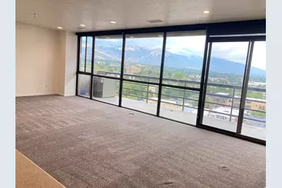 560 E South Temple St #804, Salt Lake City, UT 84102 - Photo 2
