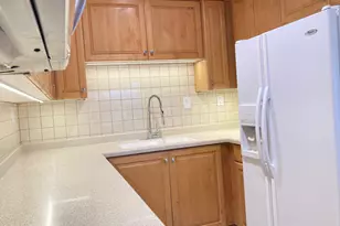 560 E S Temple St, Salt Lake City, UT 84102 - Photo 6
