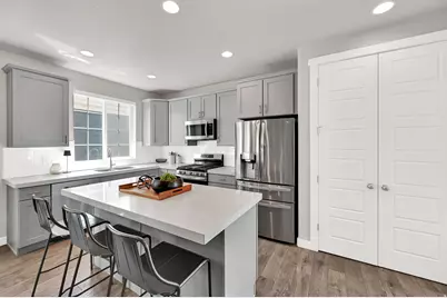 9871 N Bedford Ct, Highland, UT 84003 - Photo 8
