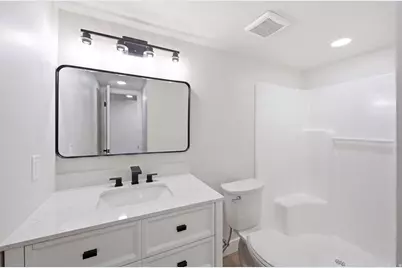 1338 W 5550 S, Taylorsville, UT 84123 - Photo 24
