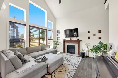 12772 S Village Creek Dr, Riverton, UT 84065 - Photo 8