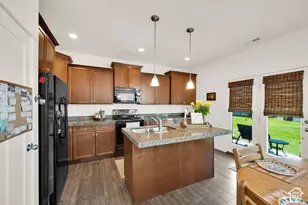 12772 S Village Creek Dr, Riverton, UT 84065 - Photo 4