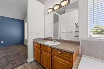 309 E 1525 N, Layton, UT 84041 - Photo 16