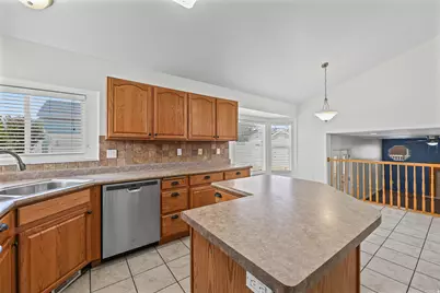 309 E 1525 N, Layton, UT 84041 - Photo 4