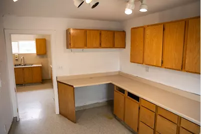 1545 W State St, Hurricane, UT 84737 - Photo 30