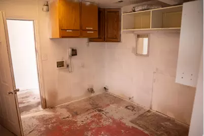 1545 W State St, Hurricane, UT 84737 - Photo 32