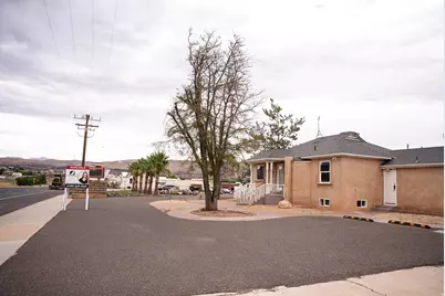 1545 W State St, Hurricane, UT 84737 - Photo 20