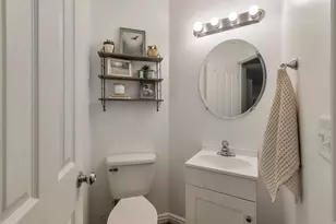 251 S Parkside Ct, Provo, UT 84601 - Photo 22