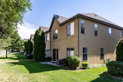 6779 S Sienna Park Ln E, Midvale, UT 84047 - Photo 34