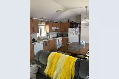 963 E Breeze Way #174, Garden City, UT 84028 - Photo 6