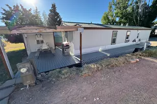 963 E Breeze Wy, Garden City, UT 84028 - Photo 4