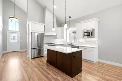 725 Eagle Pass, North Salt Lake, UT 84054 - Photo 12
