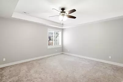 725 Eagle Pass, North Salt Lake, UT 84054 - Photo 20