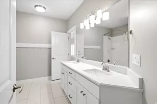 725 Eagle Pass, North Salt Lake, UT 84054 - Photo 28