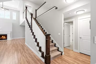725 Eagle Pass, North Salt Lake, UT 84054 - Photo 8