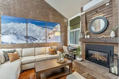 1770 Captain Molly Dr #302, Park City, UT 84060 - Photo 2
